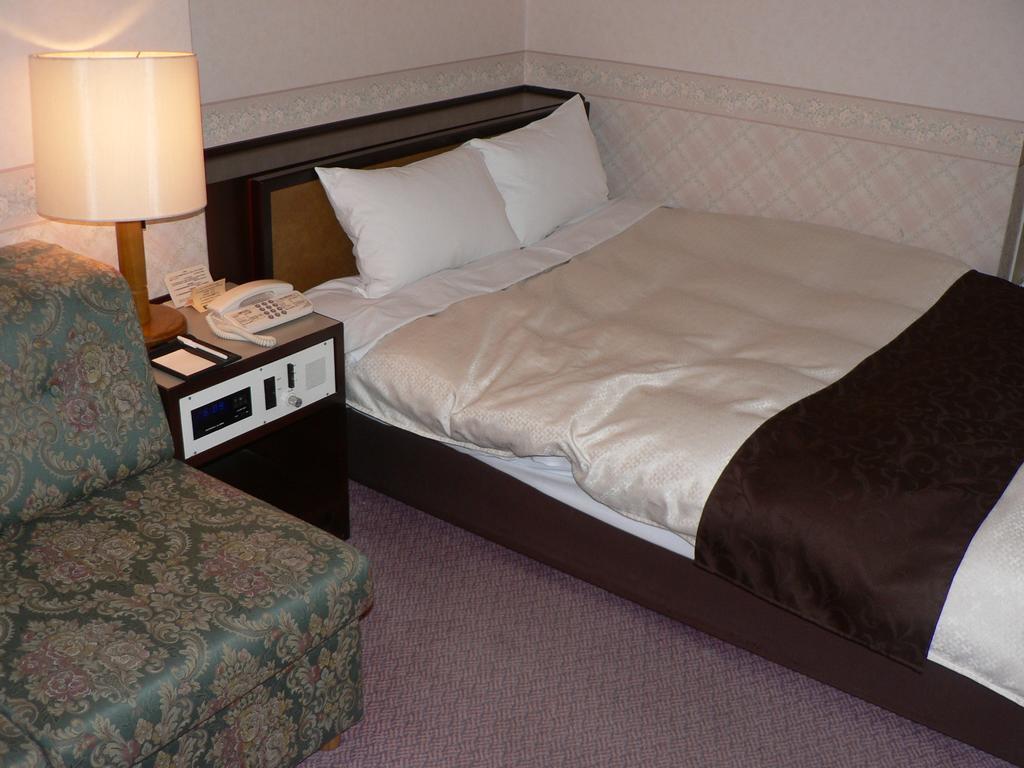Hiroshima Kokusai Hotel Buitenkant foto