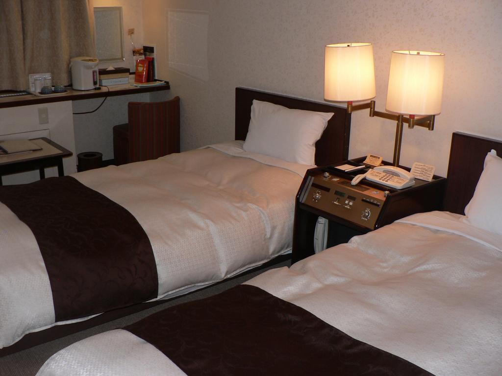 Hiroshima Kokusai Hotel Buitenkant foto