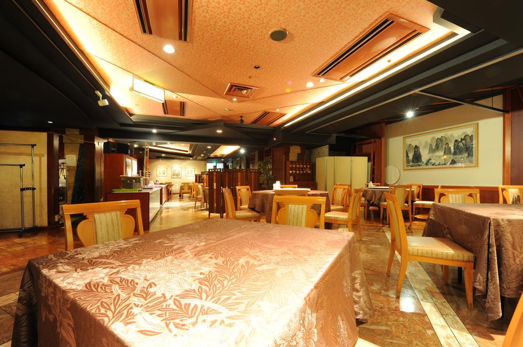 Hiroshima Kokusai Hotel Buitenkant foto