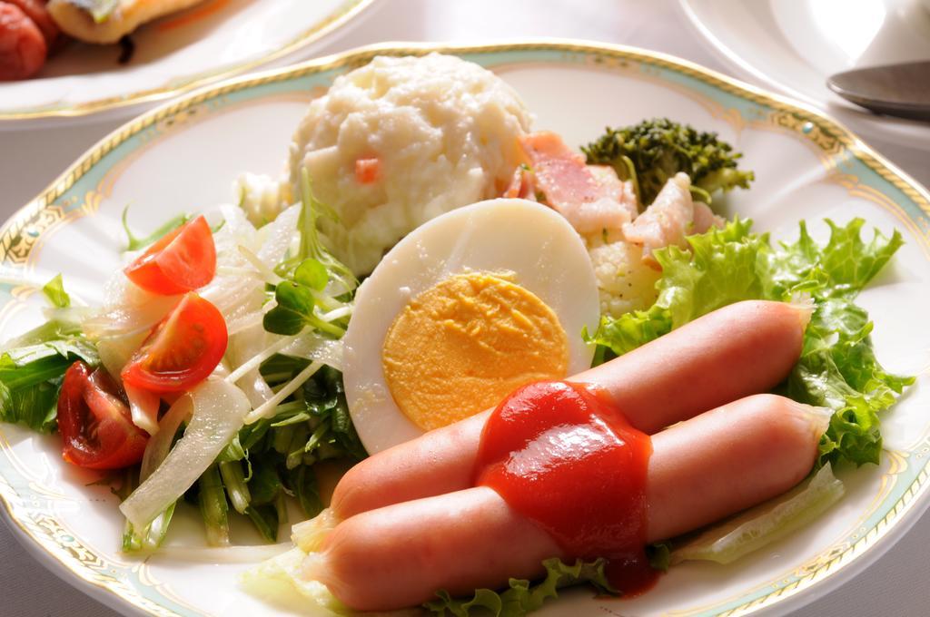 Hiroshima Kokusai Hotel Buitenkant foto
