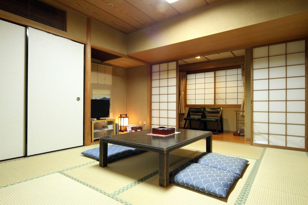 Hiroshima Kokusai Hotel Buitenkant foto